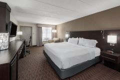 premium-room-1-king