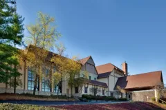holiday-inn-eureka-2532620499-4x3