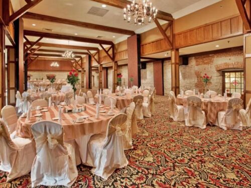 Group Hotel Room Rates & Event Space in Eureka, MO